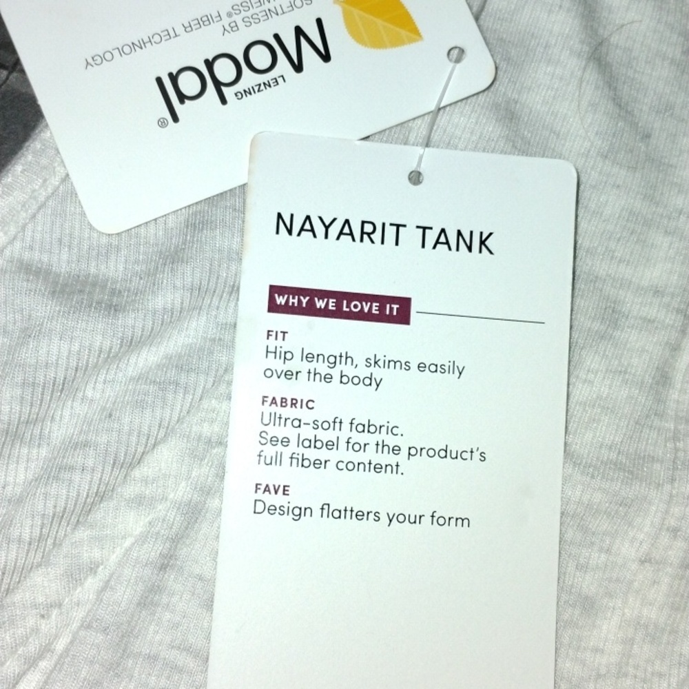 Athleta Nayarit tank NWT - Picture 3 of 5